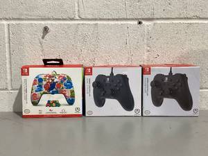 lot 521 image: LOT OF 3 PowerA Wired Controller for Nintendo Switch