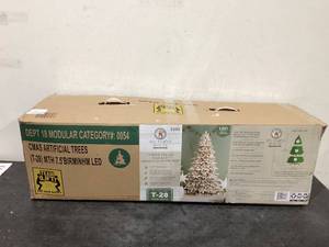 lot 632 image: My Texas House 7.5 Pre-Lit Flocked Green Birmingham Fir Artificial Christmas Tree White LED