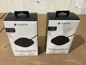 lot 258 image: LOT OF 2 Mophie 15W Universal Wireless Charge Pad, Qi-Compatible Charger