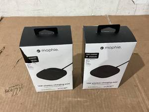 lot 259 image: LOT OF 2 Mophie 15W Universal Wireless Charge Pad, Qi-Compatible Charger