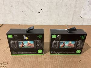 lot 285 image: LOT OF 2 Razer Kishi Mobile Game Controller Gamepad for Android USB-C Phones
