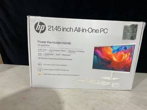 lot 26 image: HP 22-dg0003w 22 CPU Intel Pentium 8GB J5040 128 GB SSD