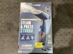 lot 682 image: Conair Handheld Garment Steamer for Clothes, Turbo ExtremeSteam 1550W, Portable Handheld Design, Strong Penetrating Steam GS38R
