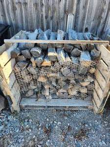 lot 3 image: 12 Chord - dried firewood