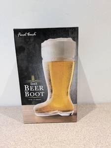 lot 21 image: FINAL TOUCH DAS 33OZ. BEER BOOT