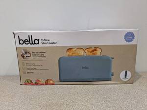 lot 22 image: BELLA 2-SLICE SLIM TOASTER
