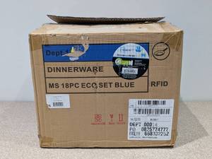 lot 40 image: NEW MAINSTAYS 18PC DINNERWARE SET