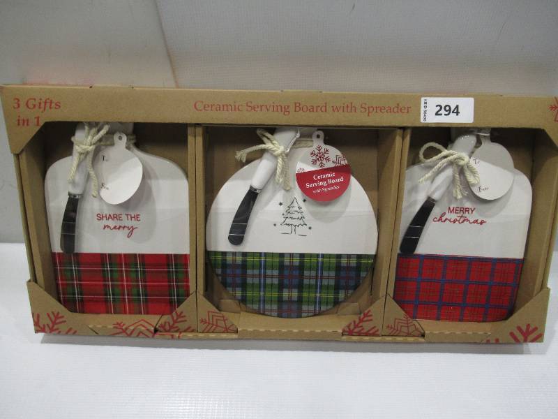 lot 355 image: NEW Ceramic Serving Boards with Spreader 3-in-1 Gift Set
