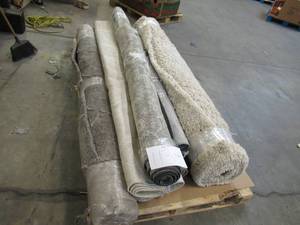 lot 113 image: Pallet of Store Overstock and Ecommerce Product and Returns - Dirty Rugs