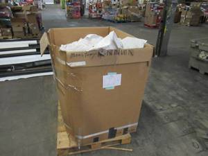 lot 122 image: Pallet of Unprocessed Reused Lightweight PE Billboard Tarps and Remnants