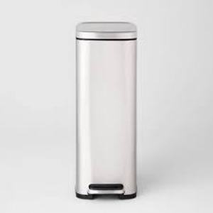 lot 39 image: 45L Slim Step Trash Can - Brightroom Stainless Steel Kitchen Garbage Can, Indoor, Smooth Finish, Silver, 11.8 Gallon Capacity