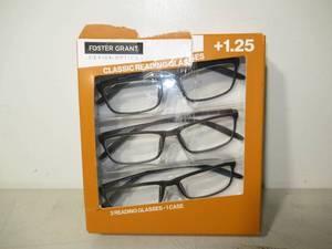 lot 137 image: Design Optics by Foster Grant Full Rim Classic Reading Glasses, 3-pack  1.25 Power