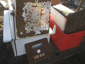lot 87 image: Lot of cast iron stove pieces