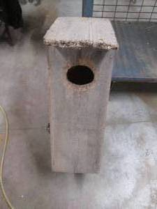 lot 113 image: Wood duck house...
