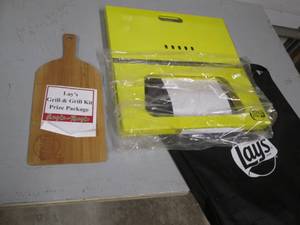 lot 126 image: New LAYs portable folding grillm w...