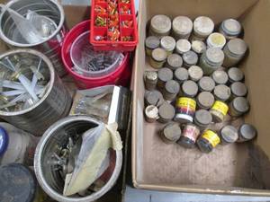 lot 132 image: Lot of mixing dyes powder for wood ...