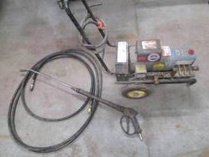 lot 135 image: All America Pressure washer with 2 ...