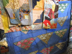 Antique Quilt & Tops