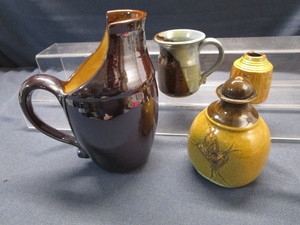 DE Krech Hand Crafted Pottery
