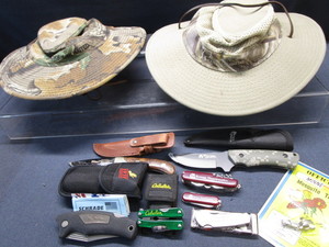 DU Hats, Knives