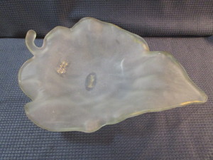 Italian Leaf Dish
