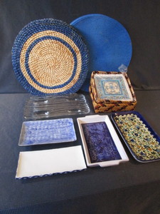 Placemats, Napkins, Trays
