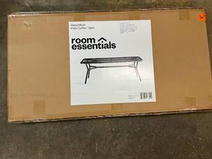 Room Essentials Metal Mesh Patio Coffee Table