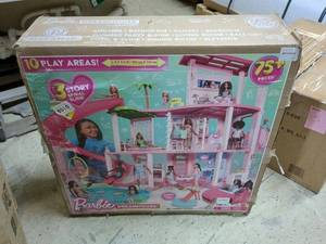 lot 6 image: Barbie Dreamhouse Playset with 10 Play Areas and 73 Pieces