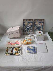 lot 91 image: Miscellaneous Home Decor and Supplies Lot including Boxed LED String Lights and Memo Pen Holder