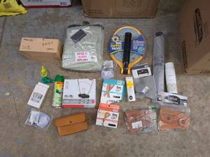 lot 156 image: Assorted Home and Personal Care Items Lot