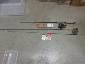 (F-3) 2 Fishing Rod and Reels and T...