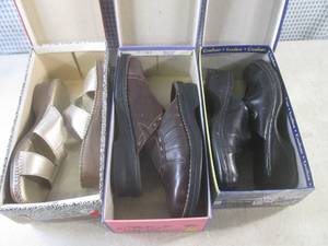 (F-3) 3 Pairs of Shoes Size 7...