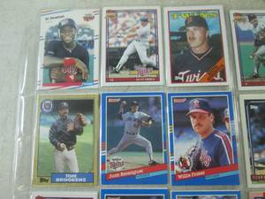 (FS) 2 Binder Sleeves of Baseball C...