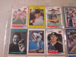 (FS) 2 Binder Sleeves of Baseball C...