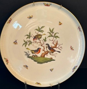 lot 120 image: Vintage HEREND Rothchild Bird China Round Serving PLATTER