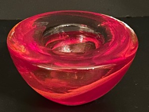 lot 85 image: Vintage KOSTA BODA Red  Art Glass Votive Candle Holder