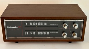 lot 251 image: Vintage Mid-Century AMBASSADOR Solid State Transistor AMFM Radio Model TAF-30 Working