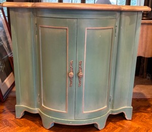 lot 5 image: Painted Console Table or Entry Hall Storage Cabinet