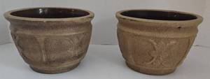 lot 348 image: Pair of RED WING Pottery Flower Pots