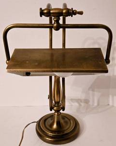 lot 377 image: Vintage Solid Brass Art Deco Adjustable Desk BANKERS LAMP
