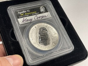 2019-P Apollo 11 PR69DCAM w Designers Autograph