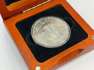 1999  American Silver Eagle in Display Box