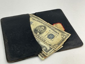 8pc Red and Blue Seal collection in Vintage Leather Wallet.
