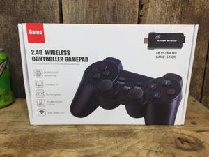 lot 148 image: 2.4G Wireless Controller Gamepad - Like New