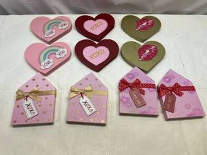 LL. Valentines Decor