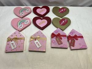 LL. Valentines Decor