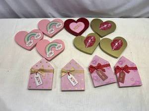 LL. Valentines Decor