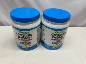MM. 2x 18oz Orgain Organic Protein Powder-Vanilla