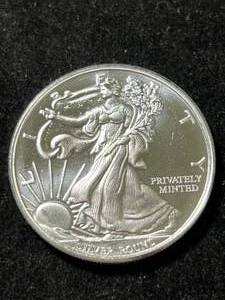 lot 11 image: 1 TROY OZ .999 FINE SILVER LIBERTY ROUND