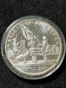 lot 50 image: 1 TROY OZ .999 FINE SILVER 911 ROUND IN AIRTITE